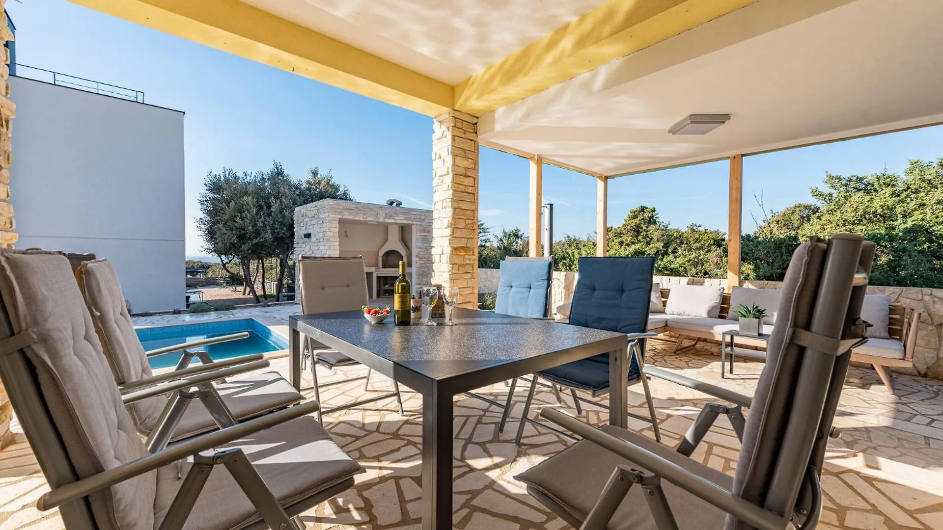 Holiday home Stunning Home In Mandre With Wi-Fi
