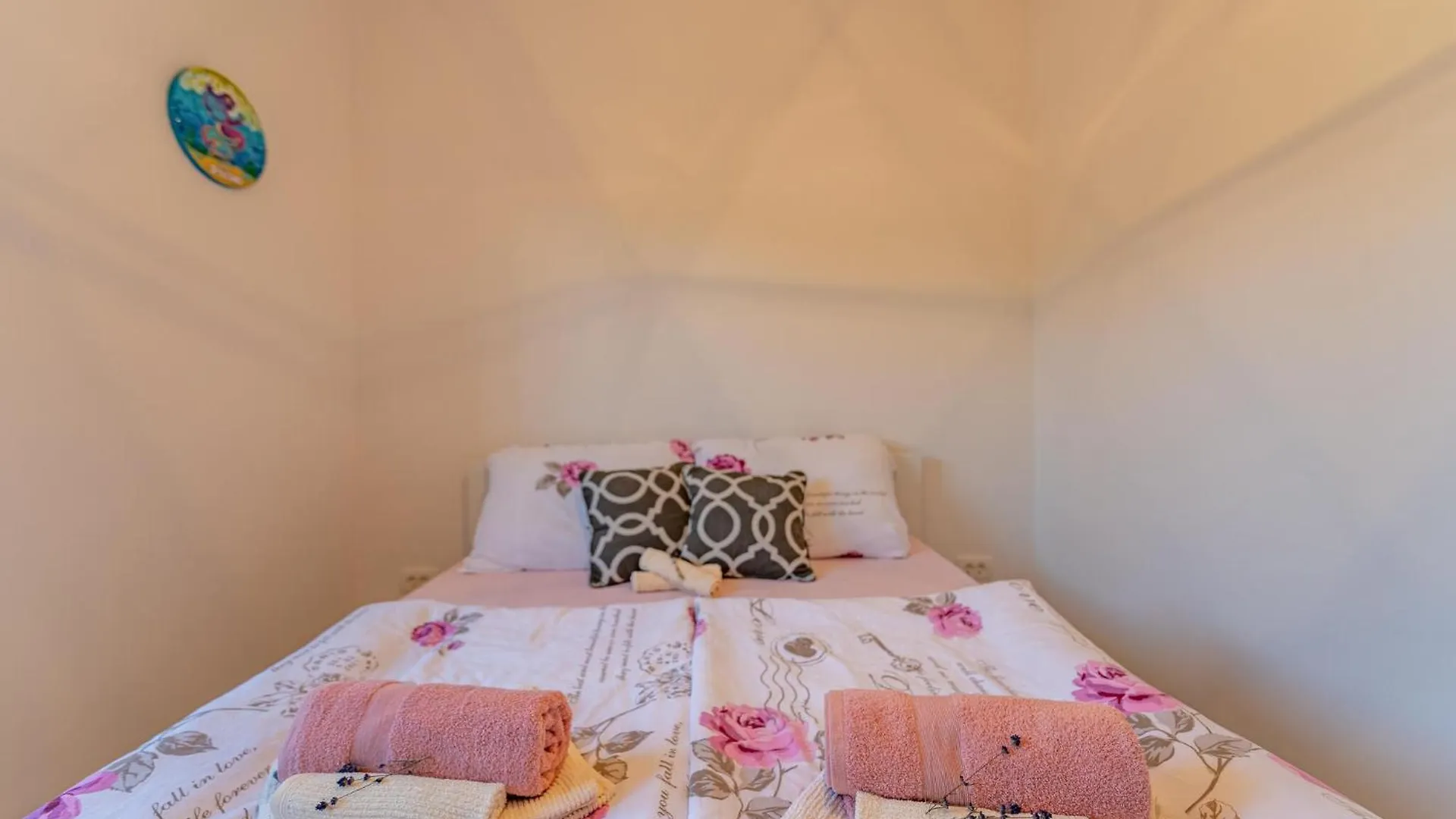 Stunning Home In Mandre With Wi-Fi Holiday home